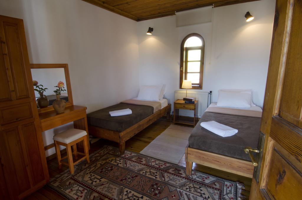 St John'S House Vila Selçuk Exterior foto
