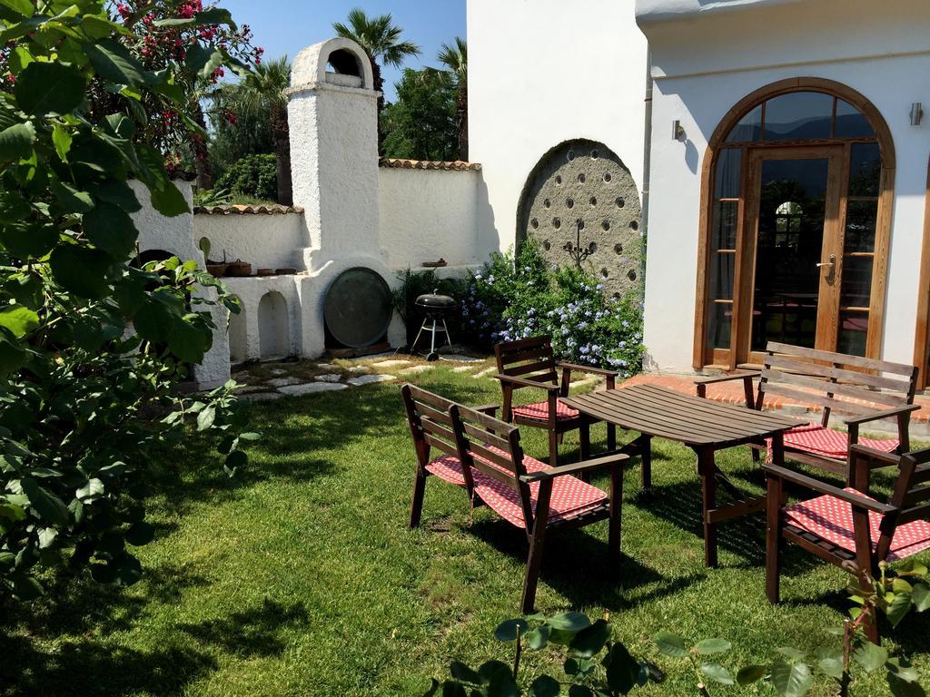 St John'S House Vila Selçuk Exterior foto